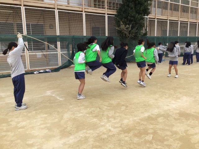 https://izumiotsu.schoolweb.ne.jp/2720018/blog_img/128990169?tm=20241213201307