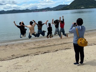 砂浜で休憩中①